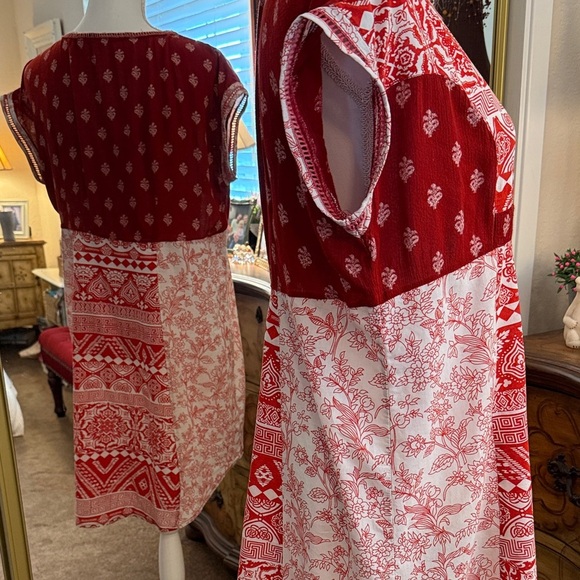 Melange Red and White Geometric Mini Dress - Picture 5 of 12